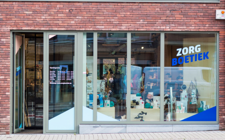 Gevel van de winkel van Zorgboetiek in Asse.