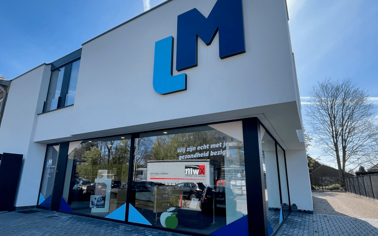 LM Zorgshop Lochristi + Zorgautomaat