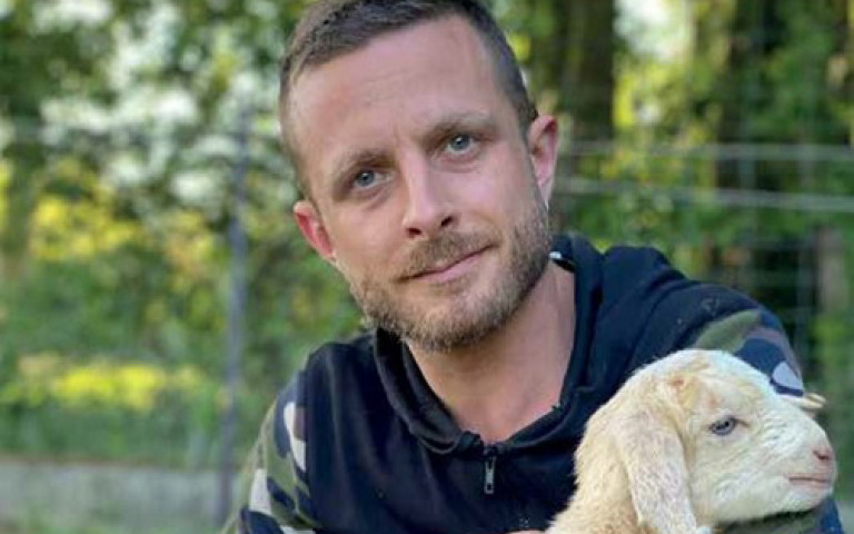 Tim doet zijn verhaal over zijn diagnose hiv