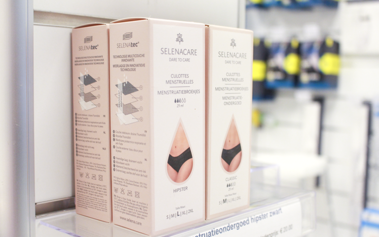 Menstruatieslips hipster in doosje