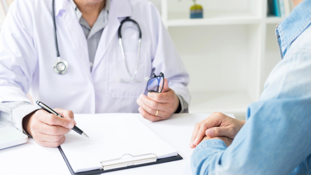 Artsen en tandartsen schakelen vanaf 1 september over op elektronische facturatie