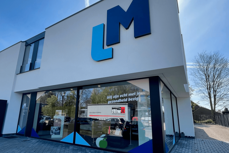 LM Zorgshop Lochristi + Zorgautomaat