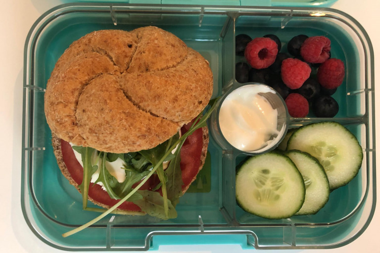 Caprese pistolet gezonde brooddoos